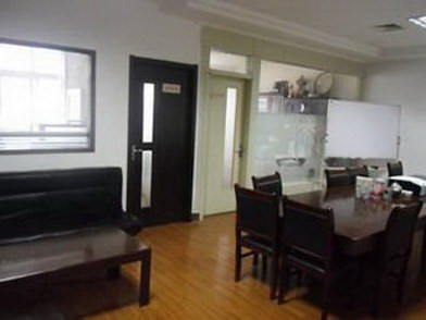   濟南工達捷能科技發(fā)展有限公司總經(jīng)辦、采購部及小會議室